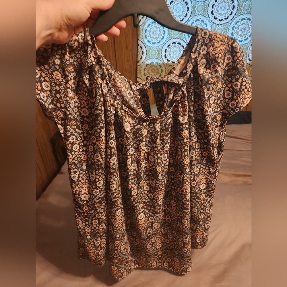 Lauren Conrad blouse